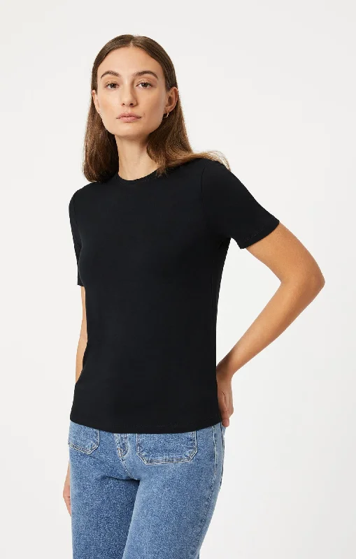 LUXE CREW NECK T-SHIRT IN BLACK