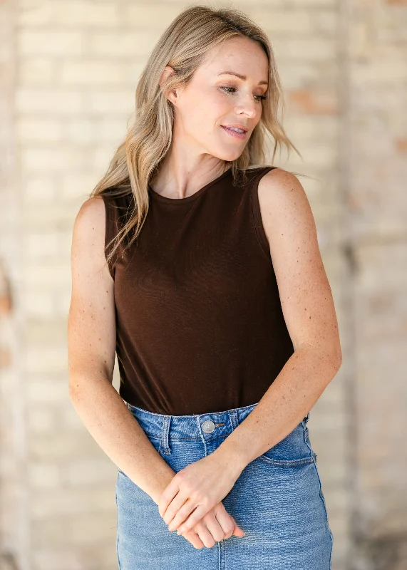 Sleeveless Knit Brown Top